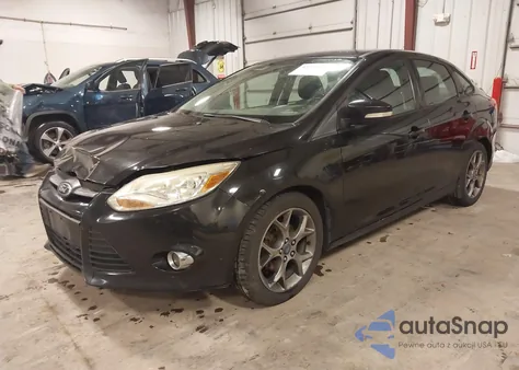 2013 Ford Focus Se z USA, uszkodzony, nr VIN 1FADP3F29DL116458